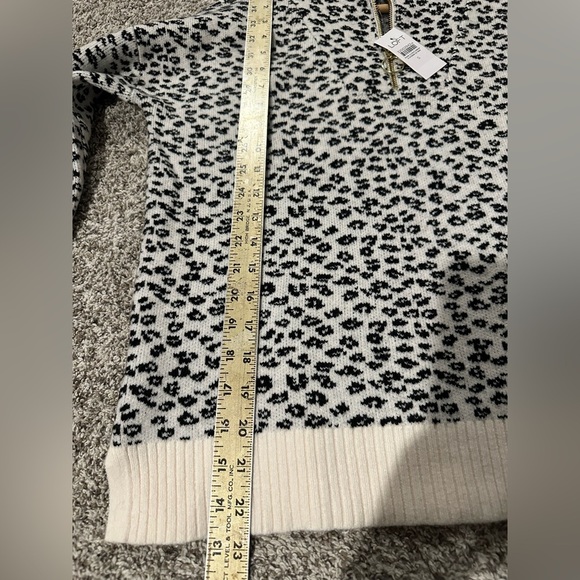 The Loft Black and White Cheetah Half Zip Collared Sweater Small - Picture 9 of 11